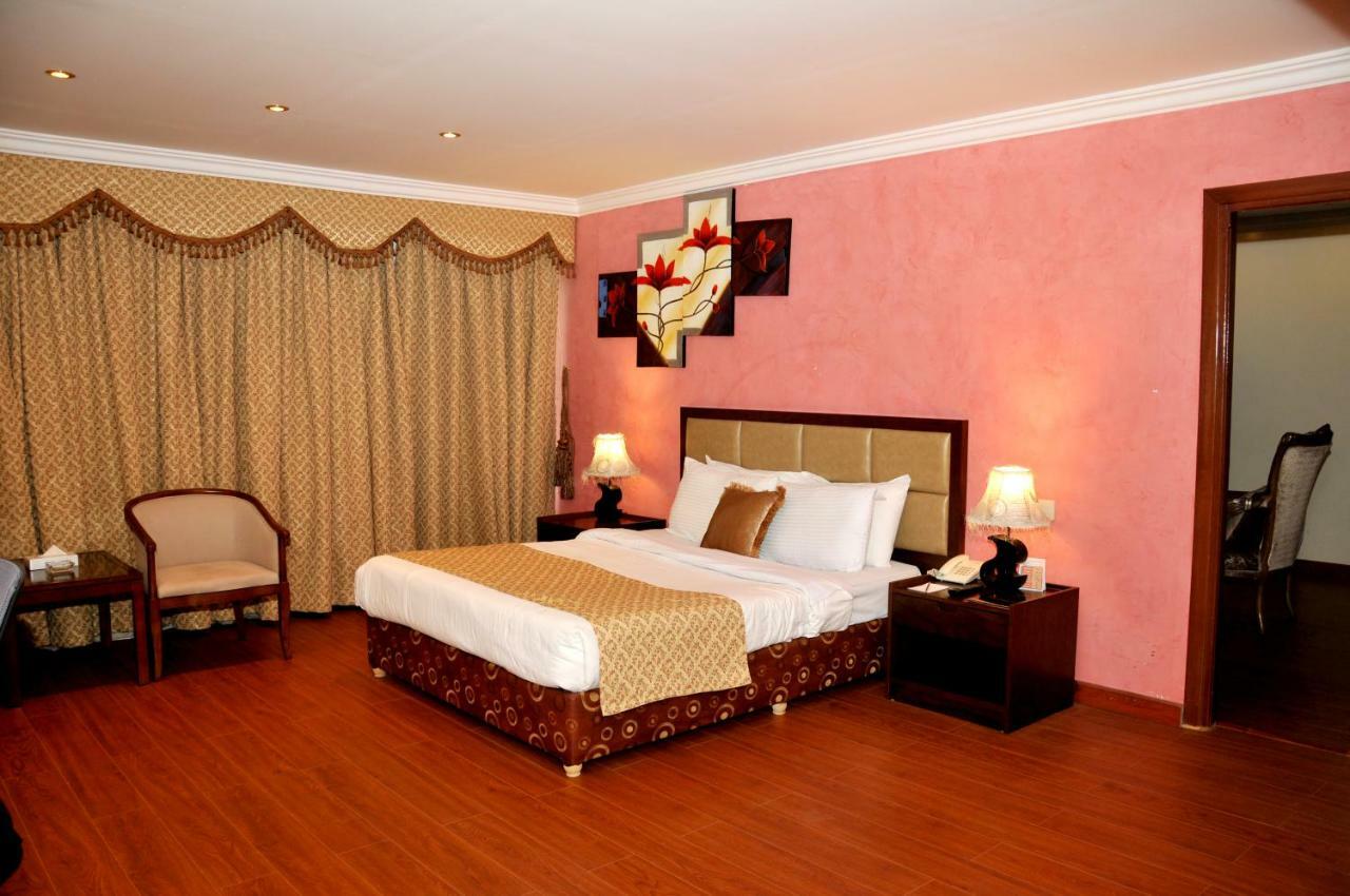 Hotel Di-Palace Riyadh Eksteriør bilde