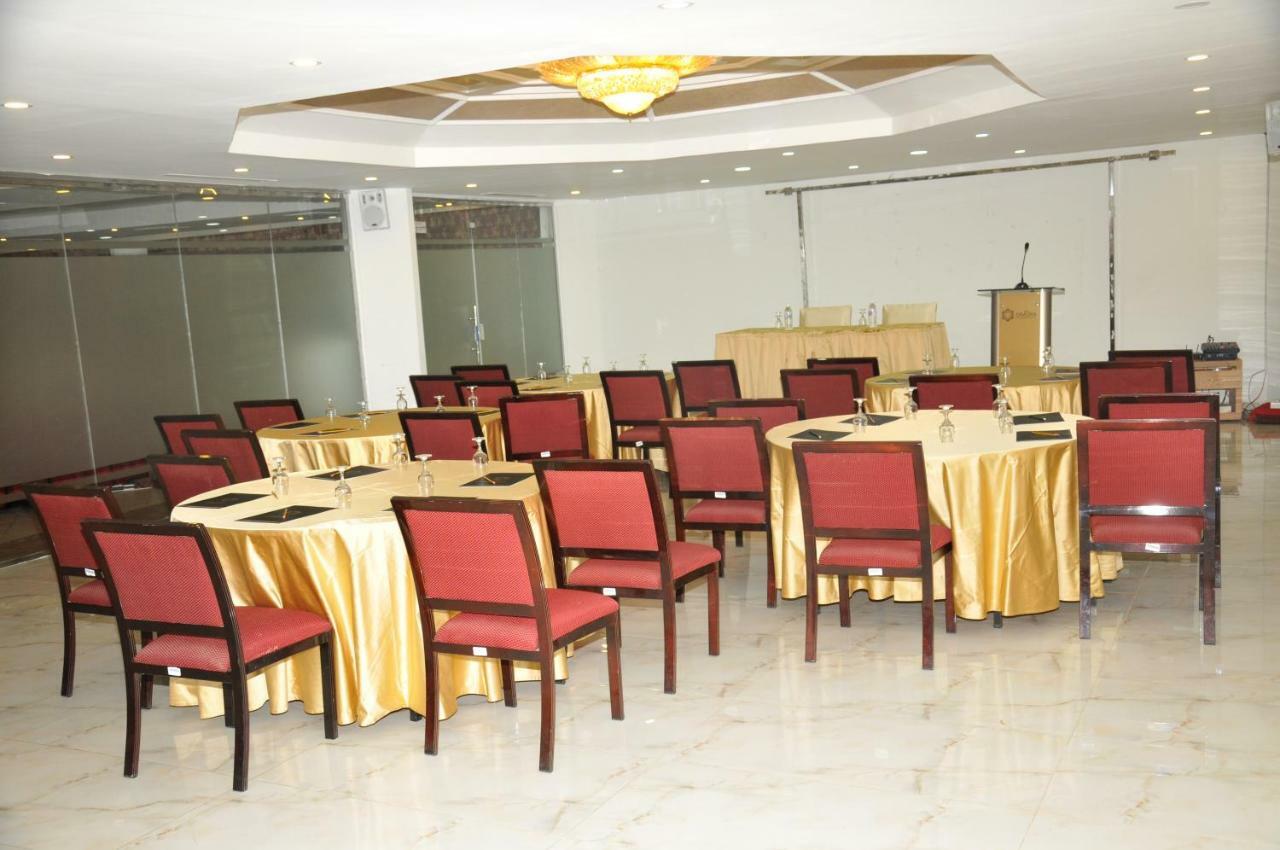 Hotel Di-Palace Riyadh Eksteriør bilde
